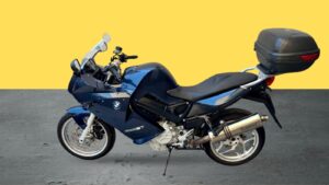 F 800 ST