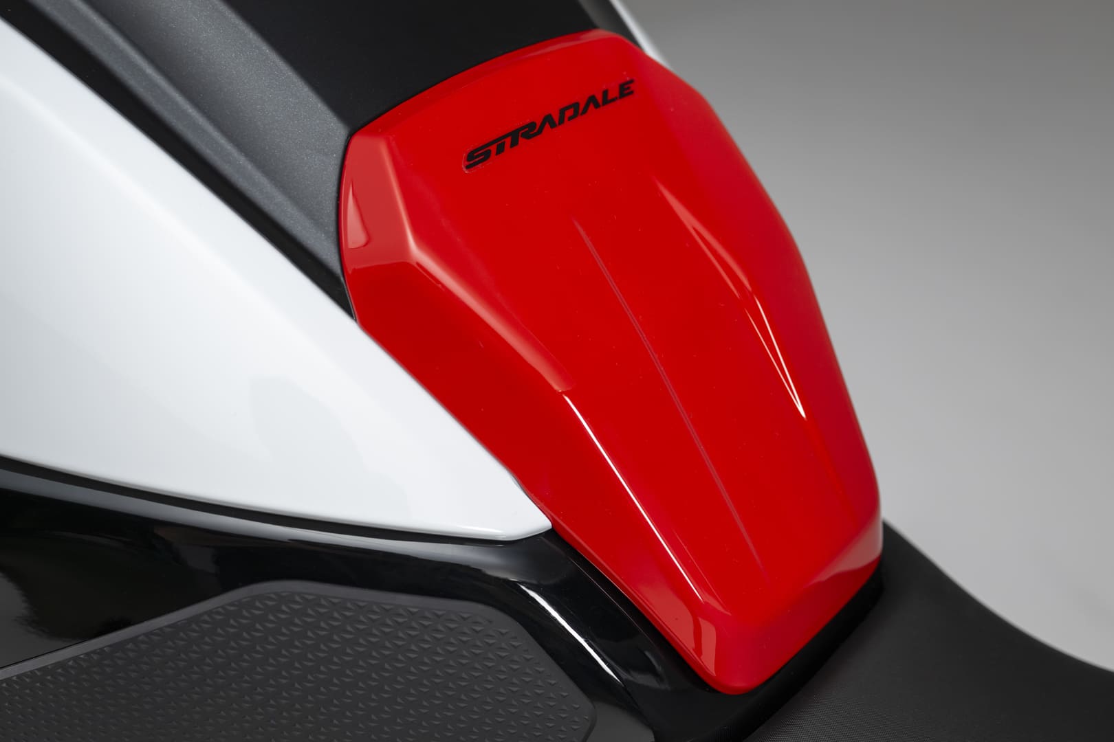 trk902stradale_18