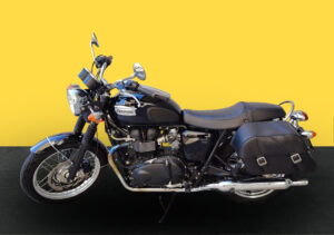 Bonneville T100