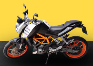 390 Duke ABS